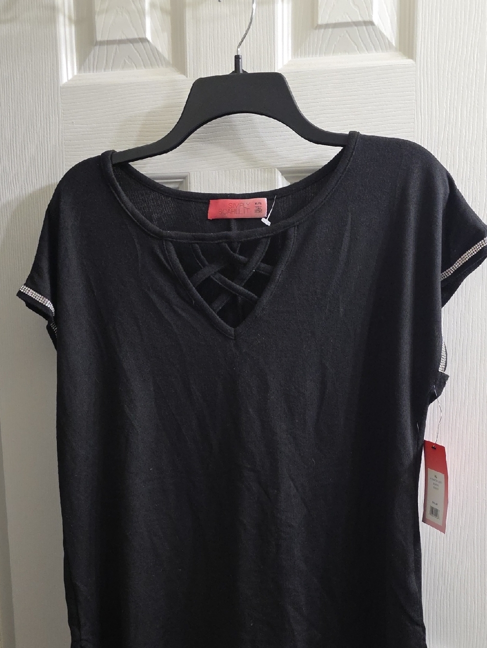 NEW Simply Scarlett Black Lattice V-Neck Short Sleeve Tee Size XL